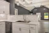 903 Bethune - Photo 10