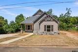 903 Bethune - Photo 2