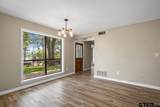 1642 Tanglewood Dr E - Photo 17
