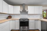 1642 Tanglewood Dr E - Photo 9