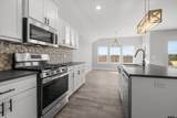 16529 Crossing Circle - Photo 17