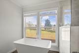 13521 Fm 130 - Photo 19