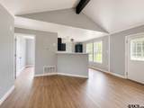221 Lockerplant Rd - Photo 9