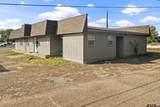 203 E 16th - Photo 3