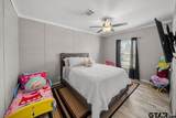 827 Cheyenne - Photo 16