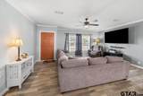 827 Cheyenne - Photo 3