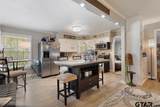 1522 Moore Ave - Photo 16