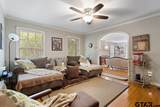 1522 Moore Ave - Photo 9
