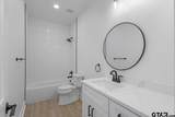 204 County Road 2766 - Photo 12