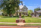 615 Fannin Ave. - Photo 2
