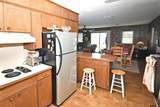 6105 Fm 515 - Photo 22
