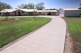 6105 Fm 515 - Photo 4