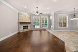 6518 Rochester Way - Photo 9