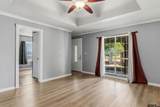 709 Corrigan - Photo 4