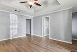 709 Corrigan - Photo 8