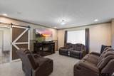 395 Royal Dr - Photo 5
