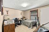 22107 Lakewood Dr - Photo 19