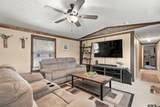22107 Lakewood Dr - Photo 7