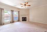 5401 Hollytree Dr #201 - Photo 10