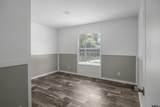 715 Royal Drive - Photo 11