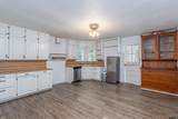 209 Oak St. - Photo 8