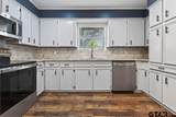 209 Chestnut - Photo 10
