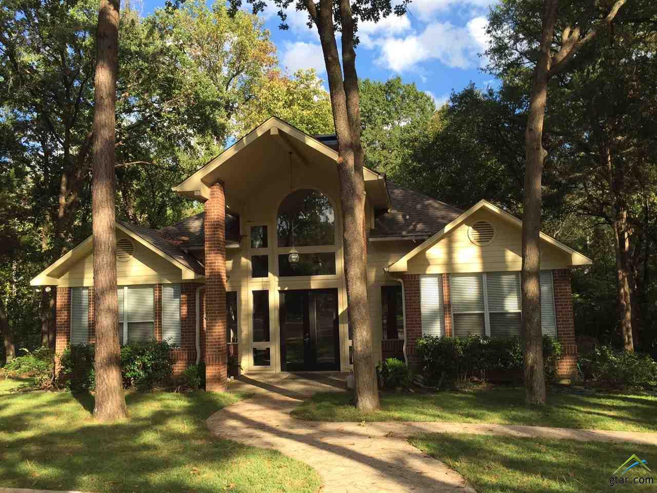 3316 Woods Blvd - Photo 1