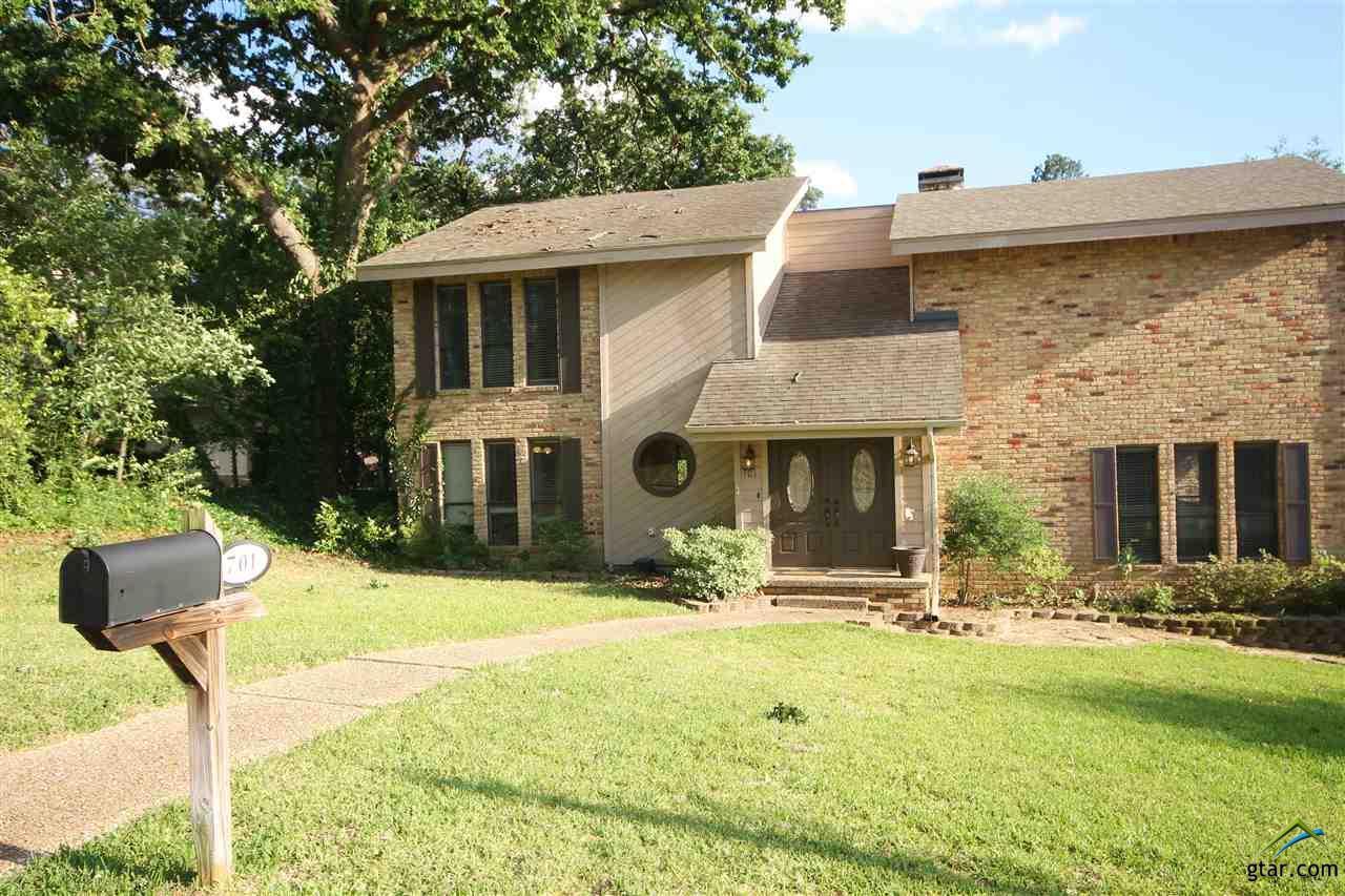701 Wellington - Photo 1