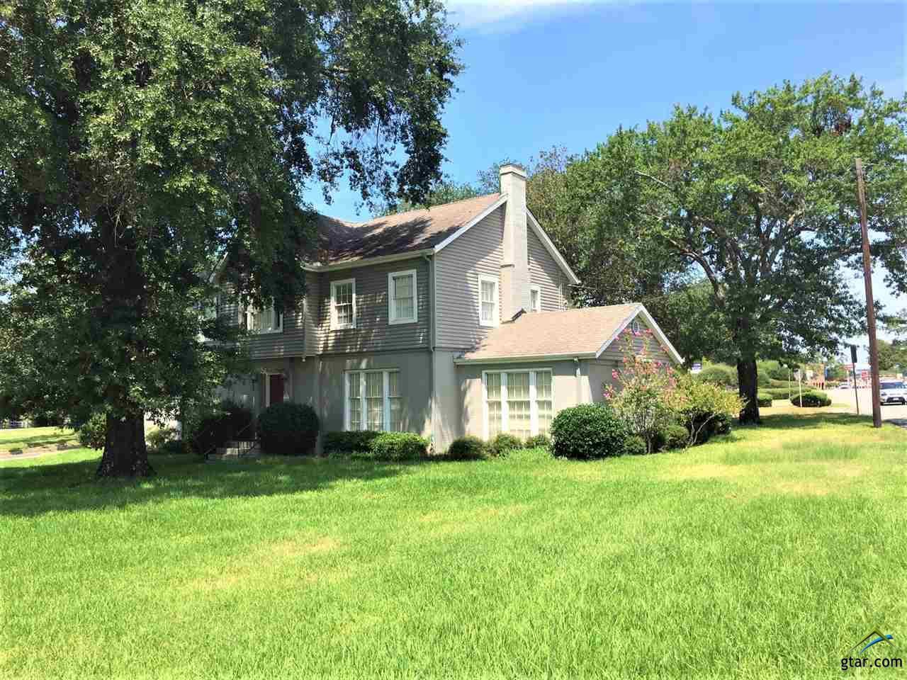 201 Saint Thomas Dr. - Photo 1