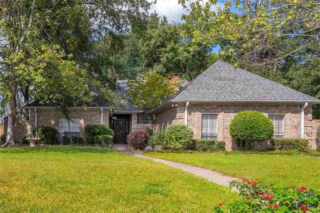 1709 Greenleaf St - Photo 1