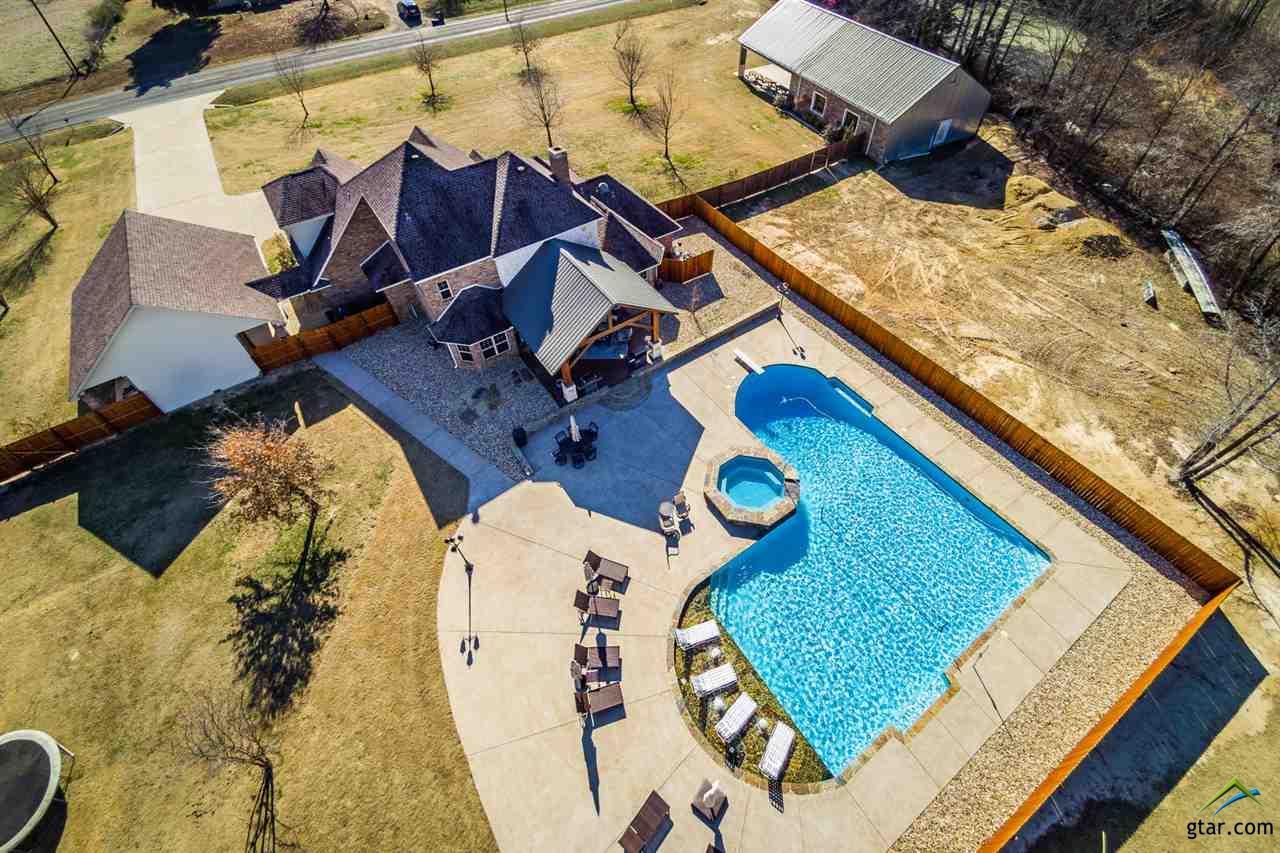 1090 Fm 515 - Photo 1