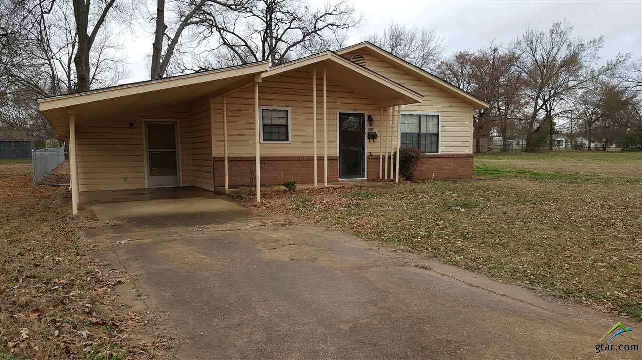 213 Franklin St - Photo 1