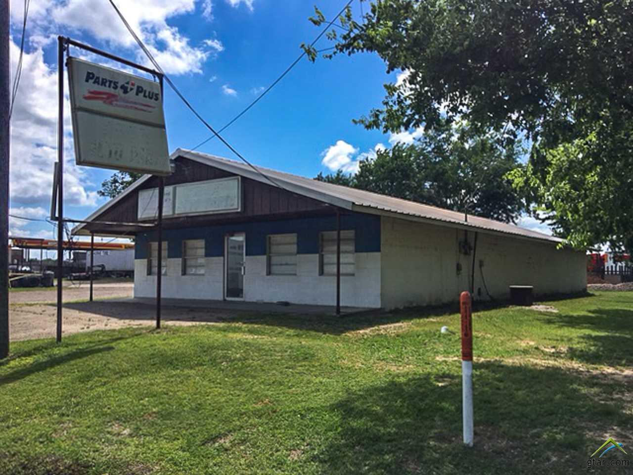 1318 Holbrook St - Photo 1