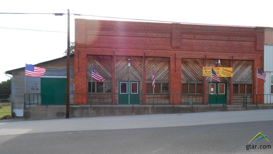 204 Tyler - Photo 1