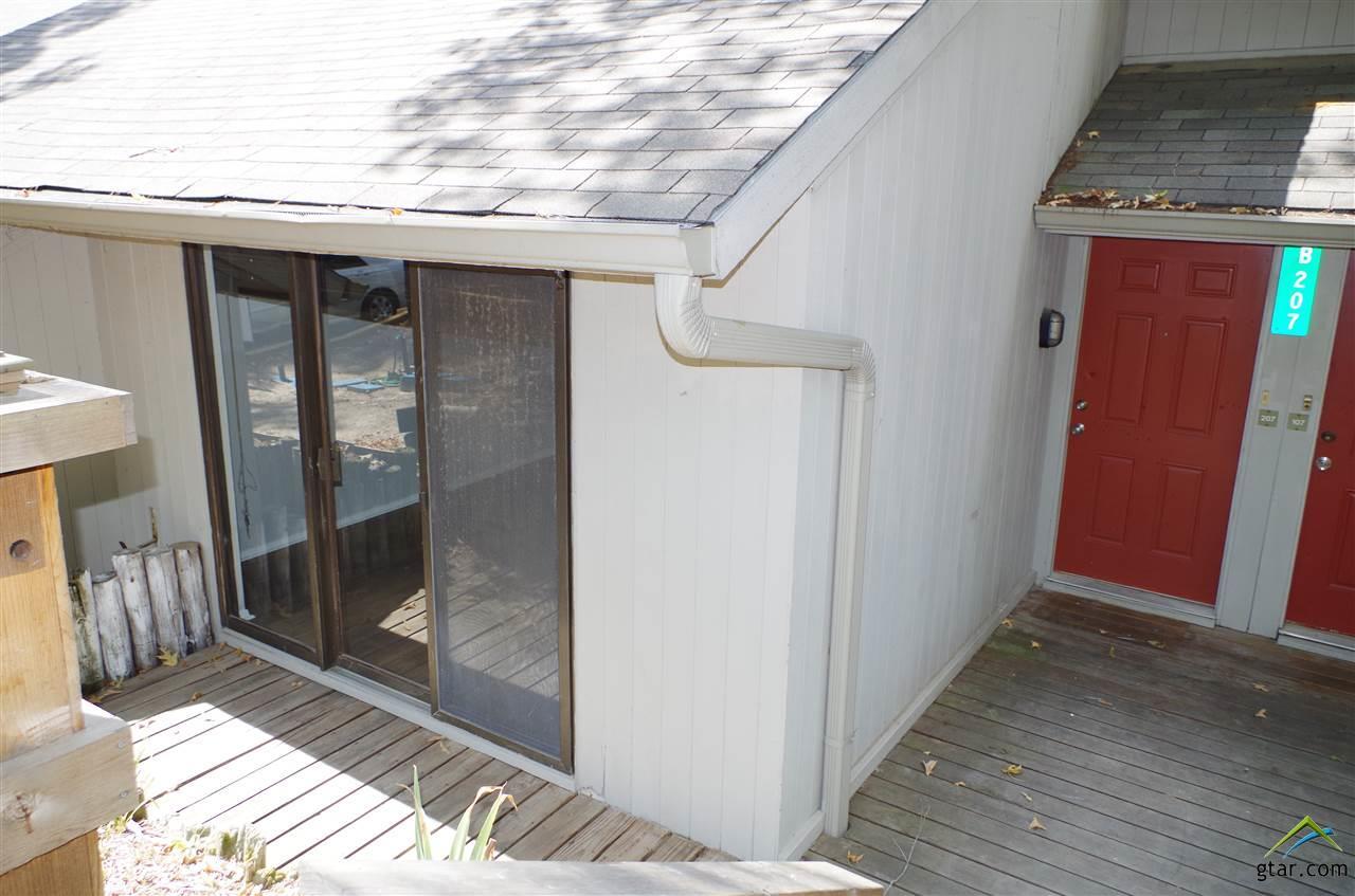 234 Holly Hill Circle #207B - Photo 1