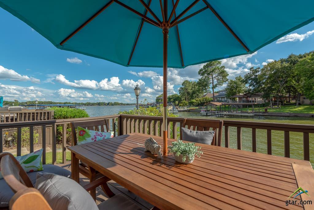 124 Marina Drive - Photo 1