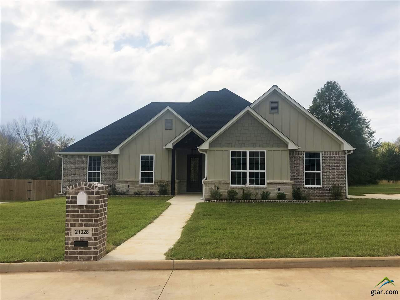 21328 Boone - Photo 1