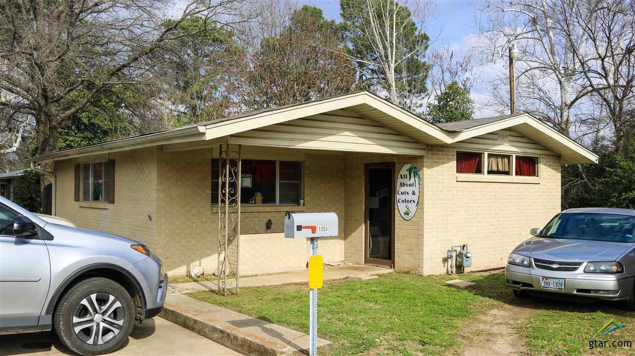 1004 N Main St. - Photo 1