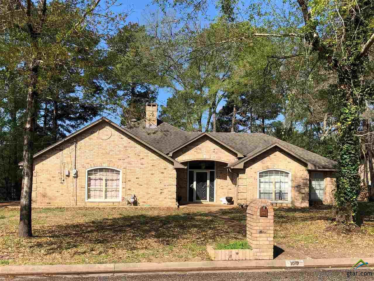1017 Glenfawn - Photo 1