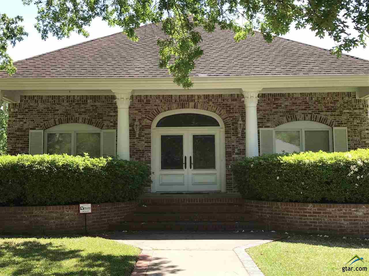6901 Gleneagles Dr - Photo 1