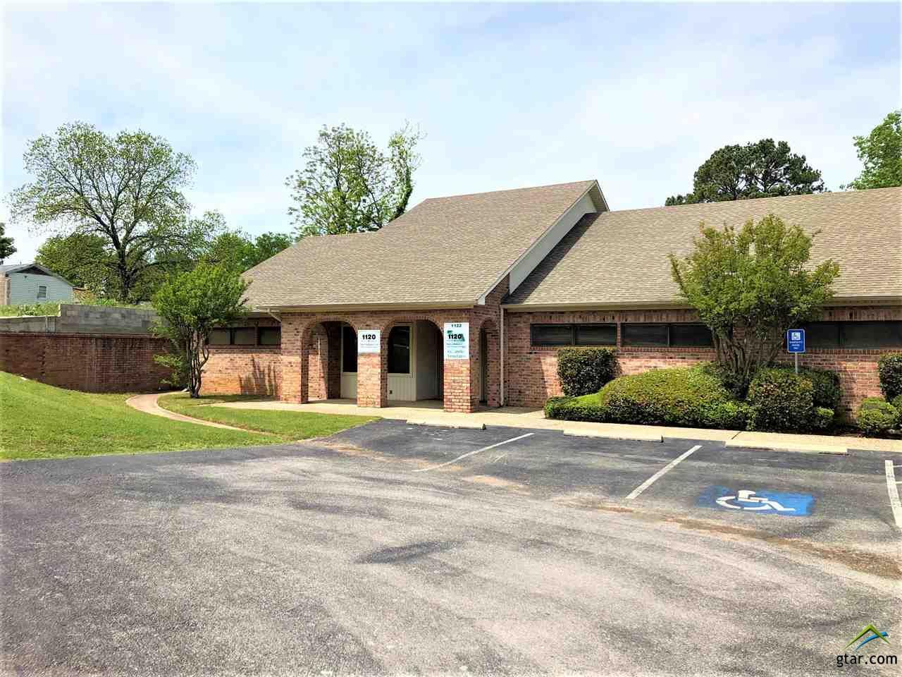 1120 E. Front - Photo 1