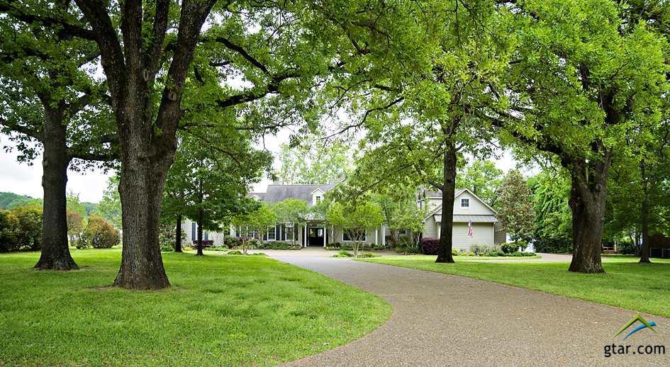 2401 Rose Pointe - Photo 1