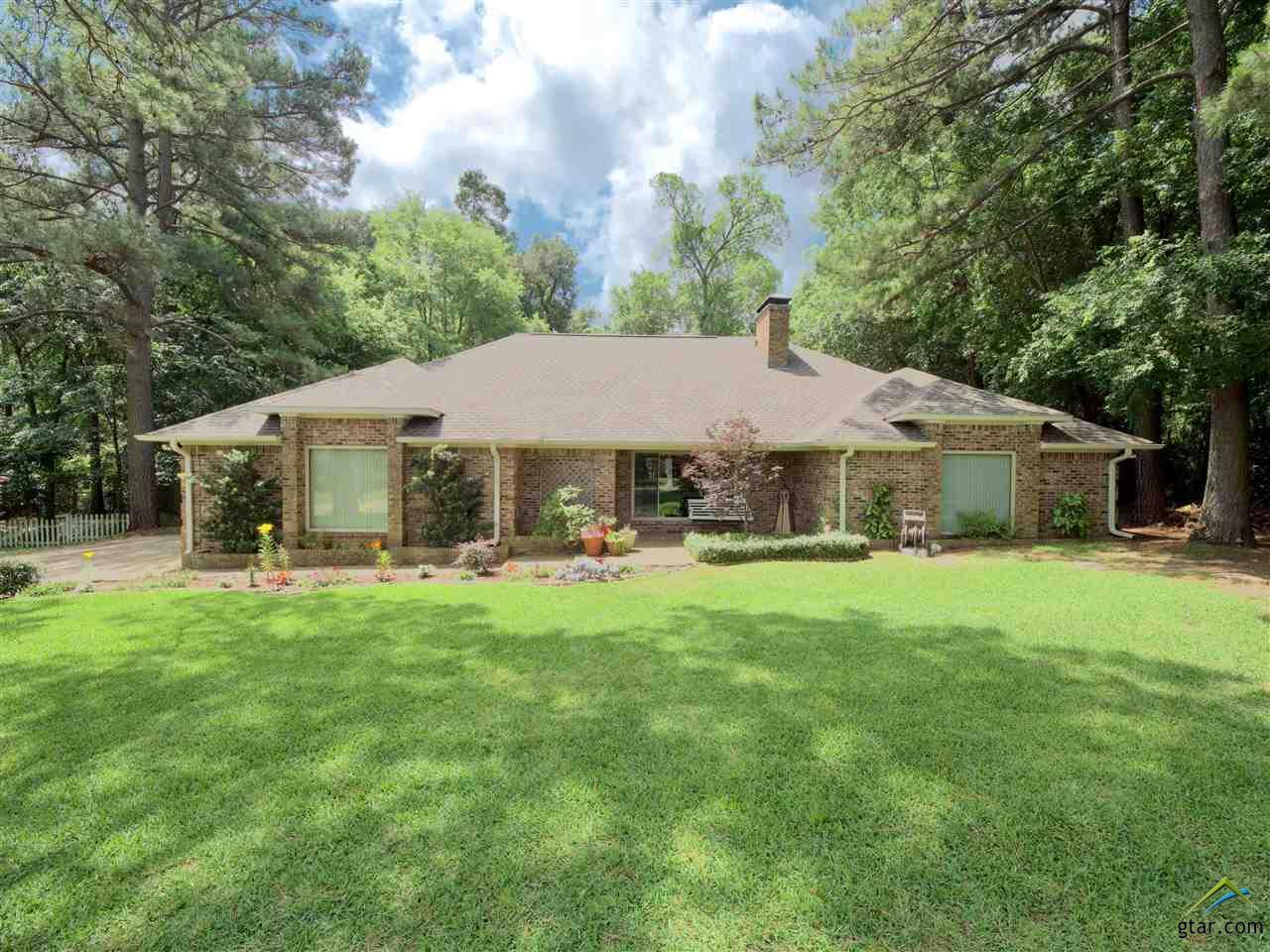 1156 Fairway Dr - Photo 1