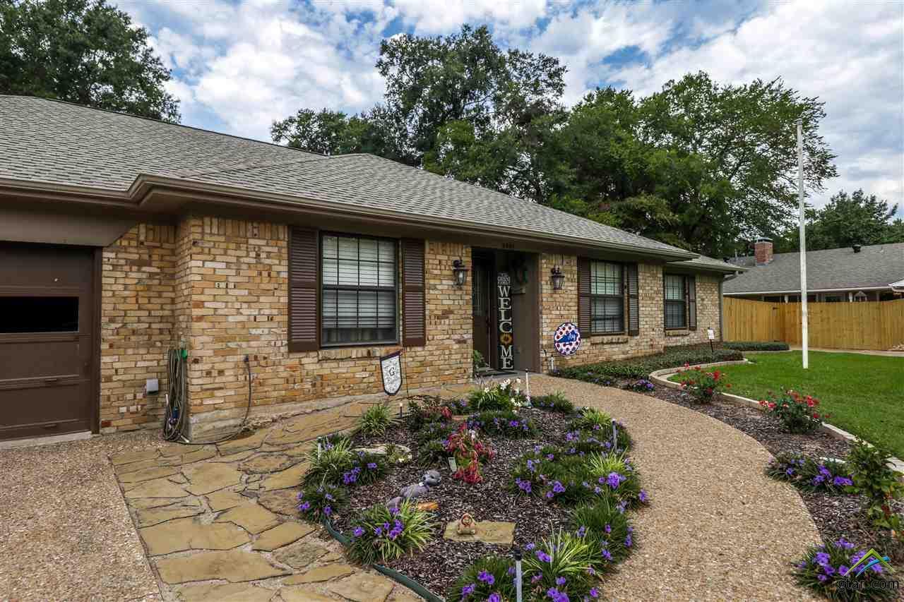 3901 Pollard - Photo 1