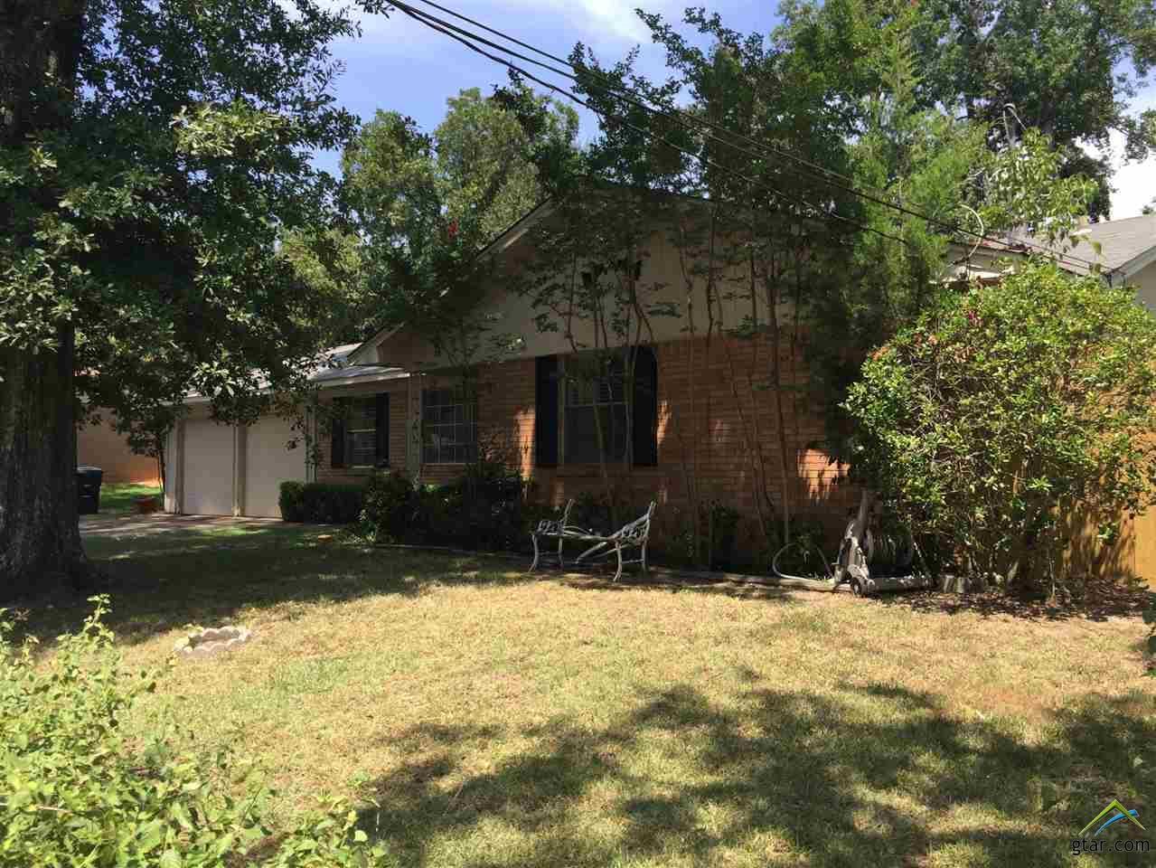 312 Stanford - Photo 1