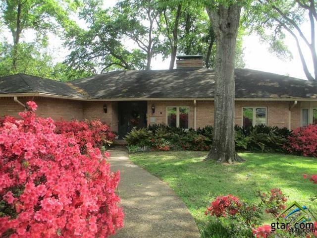 2759 Chilton - Photo 1