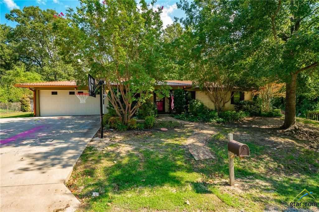 1364 Shady Lane - Photo 1