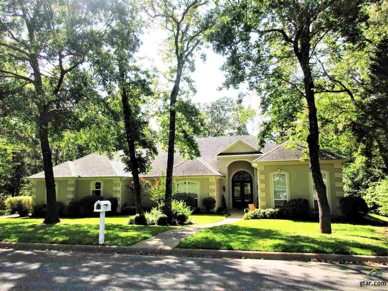 2811 Augusta St - Photo 1