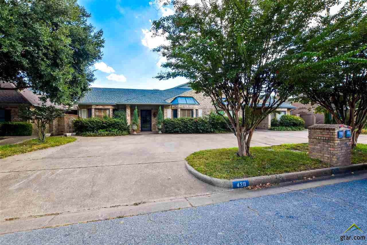 420 Woodland Hills Dr - Photo 1