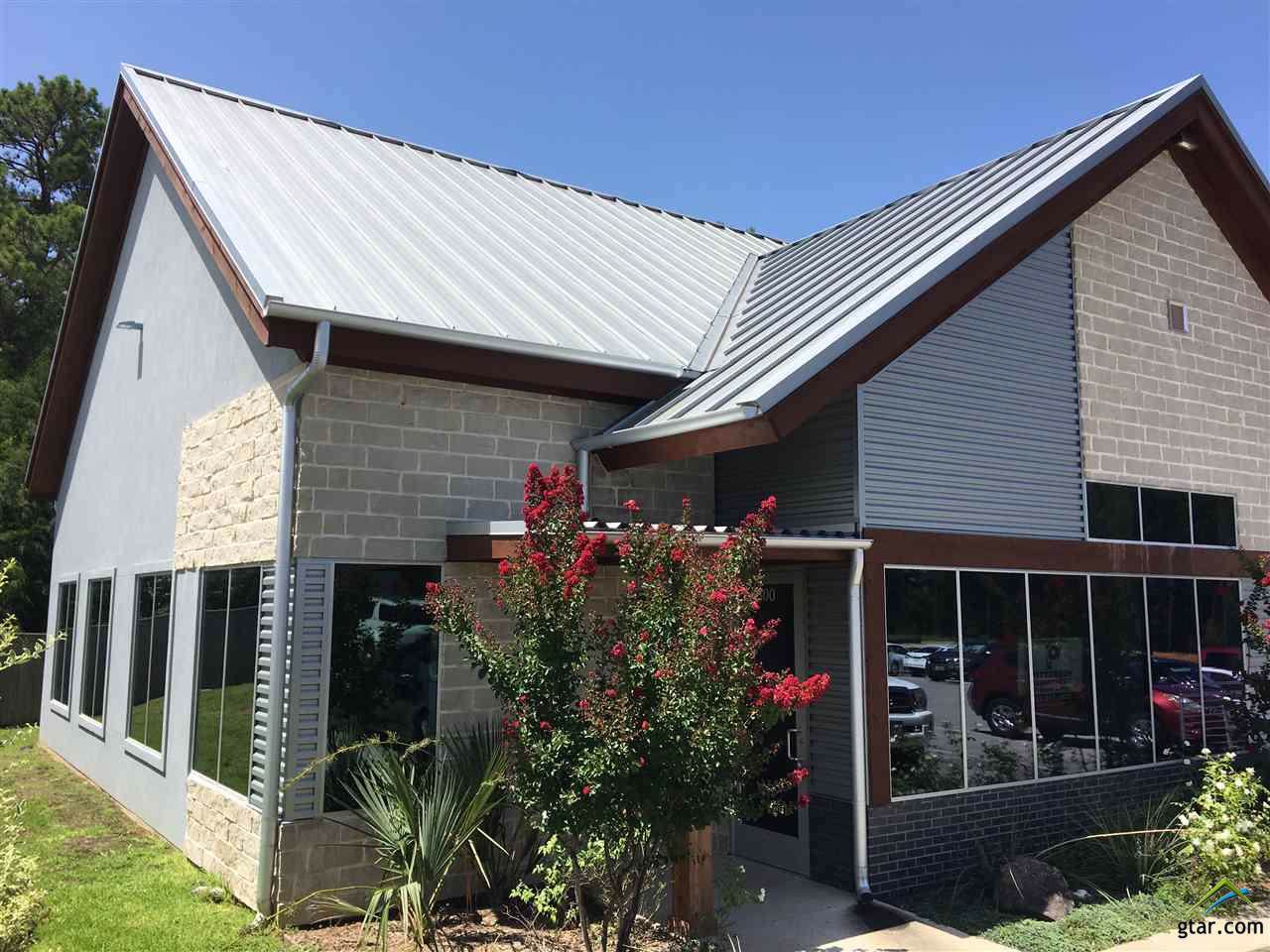7925 Broadway - Photo 1